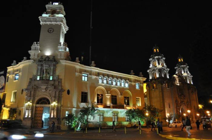 The Place Miraflores Ліма Екстер'єр фото